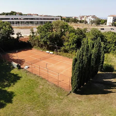House Puseljic - 4. - Studio A2 For Max 2 Pax With Own Tennis Court *