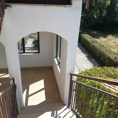 House Puseljic - 4. - Studio A2 For Max 2 Pax With Own Tennis Court Poreč