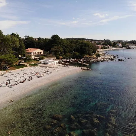 House Puseljic - 4. - Studio A2 For Max 2 Pax With Own Tennis Court Daire