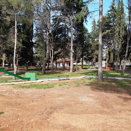House Puseljic - 4. - Studio A2 For Max 2 Pax With Own Tennis Court Daire