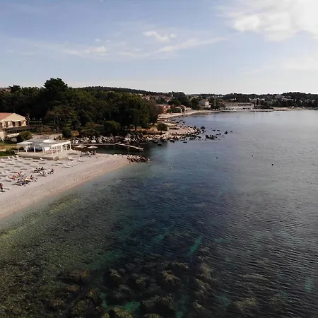 House Puseljic - 4. - Studio A2 For Max 2 Pax With Own Tennis Court Poreč